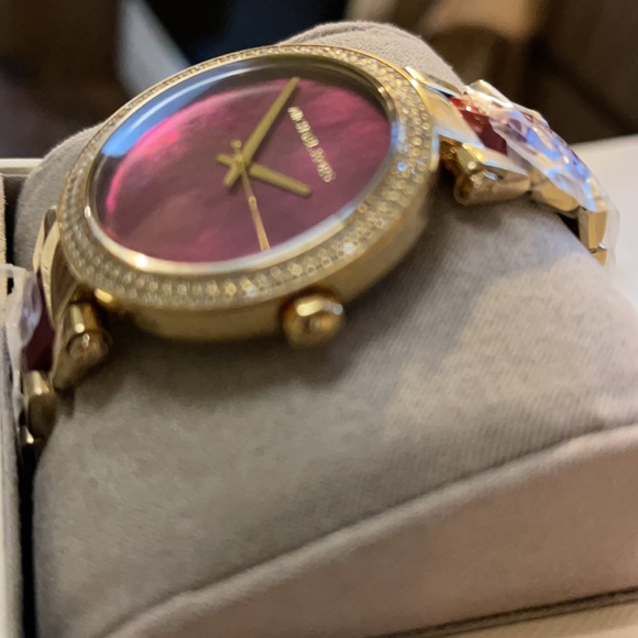 Brand new Michael Kors women’s watch